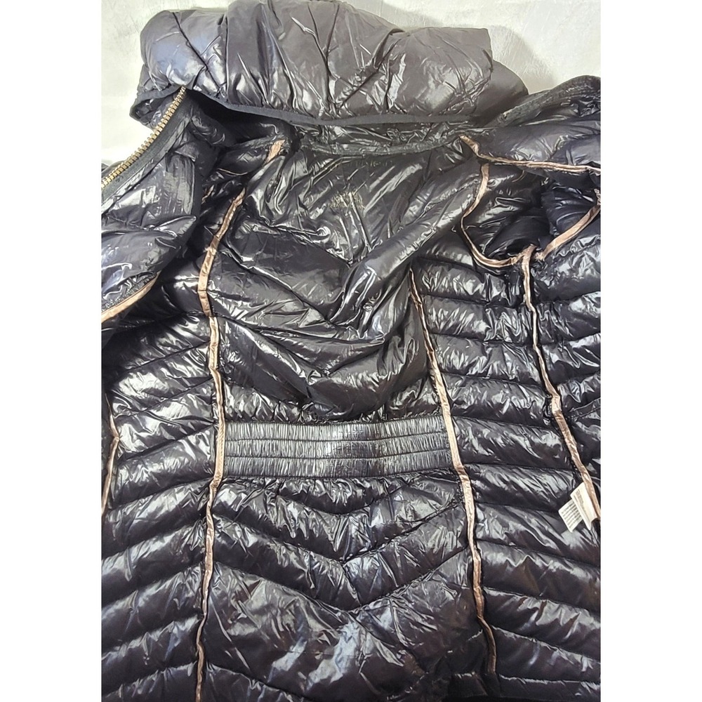 Calvin Klein Women's Packable Lightweight Premium Down Puffer Jacket - M - Picture 3 of 5